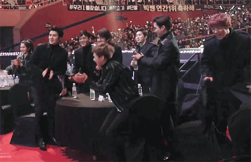 인기글 보고 쓰는 내가 좋아하는 엑소 세훈의 막내적 모먼트 | 인스티즈