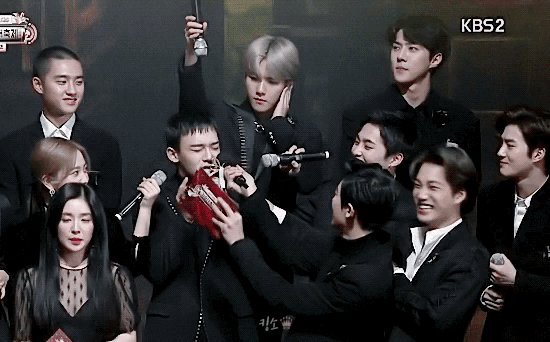 나진짜 우리 엑소 아홉명 너무 사랑해.. | 인스티즈