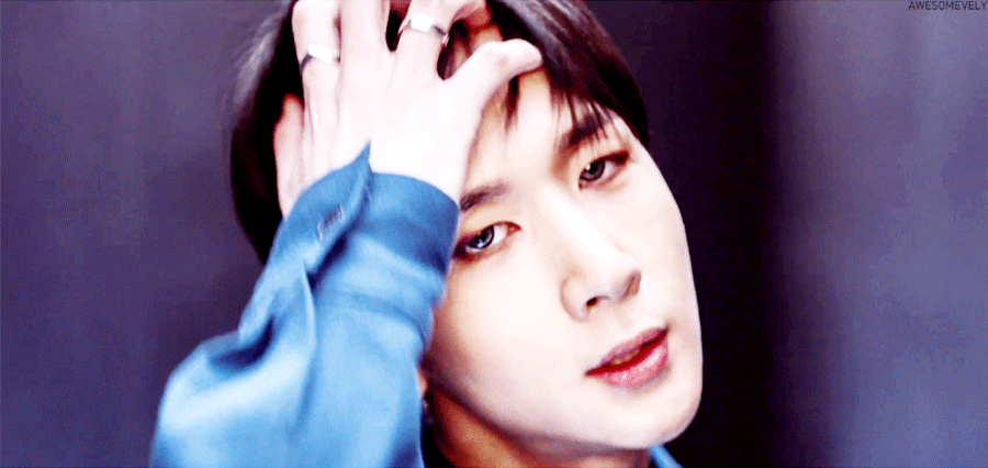 자꾸 물건한테 혼나는 아이돌.jpg | 인스티즈