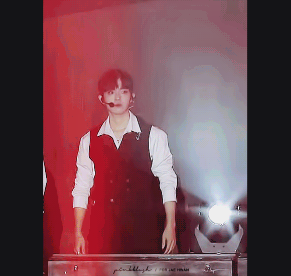 흑발 김재환...세상 | 인스티즈