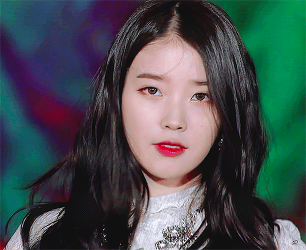 엥 머야 아이유.. 완전히 | 인스티즈