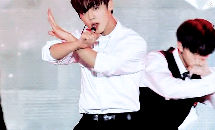 내기준 박지훈 레전드 안무짤 | 인스티즈