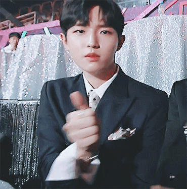 어제 끄듀에서 김재환 움짤 모음 | 인스티즈