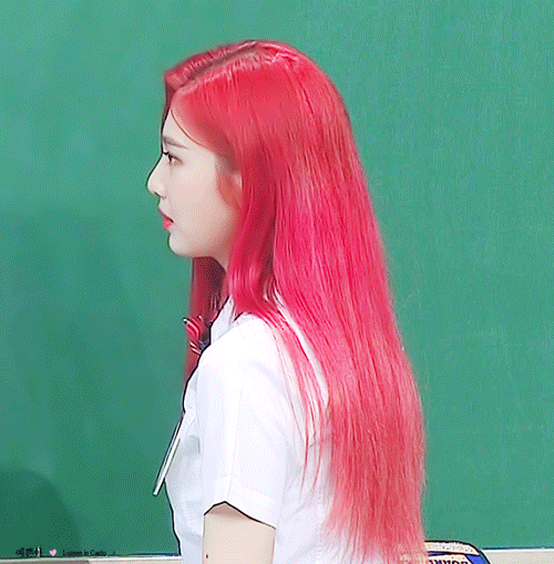 진짜 조이가 빨간색 제일 잘어울려 | 인스티즈