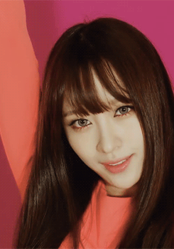 컬러렌즈 애용하는 여자아이돌 3명 | 인스티즈