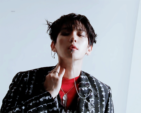 백현 : 몬스터 로또가 저는, 아 이거는 내가 소화할 수 있다. 이거는 나 좀 괜찮다. 했던 컨셉이었죠 | 인스티즈