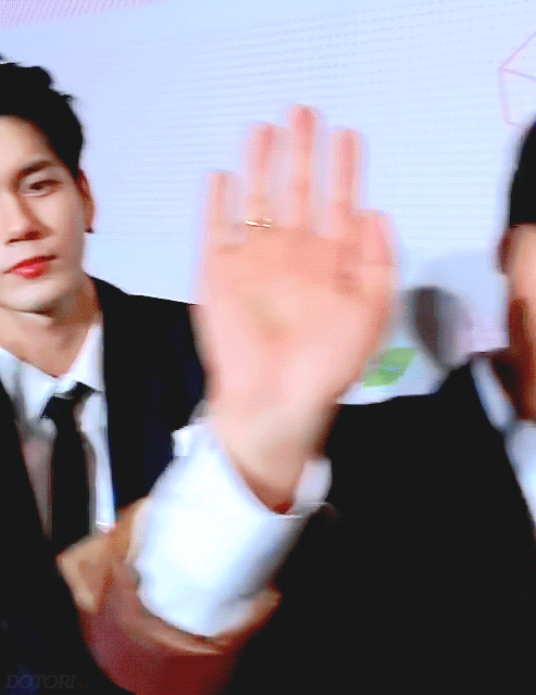 옹성우 보면서 매번 느끼는거지만... | 인스티즈