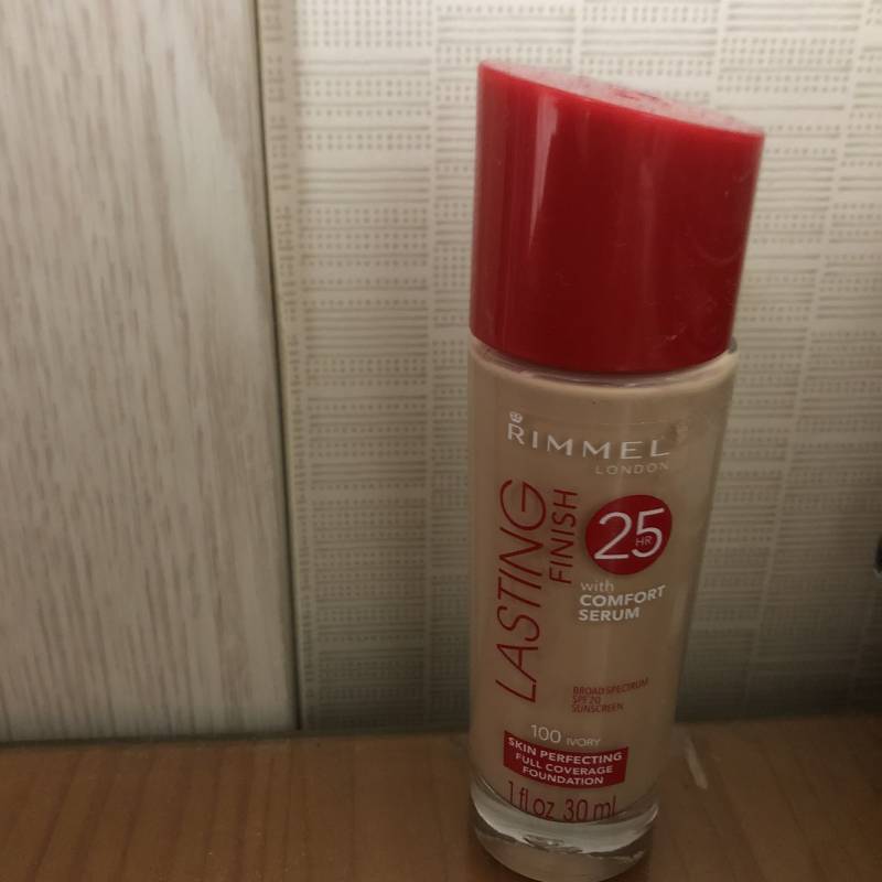 림멜 파운데이션 팔아요!! | 인스티즈