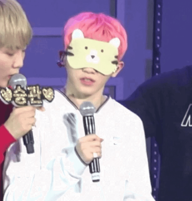 다들 세븐틴 우지의 딸기 쯉을 봐줘 | 인스티즈