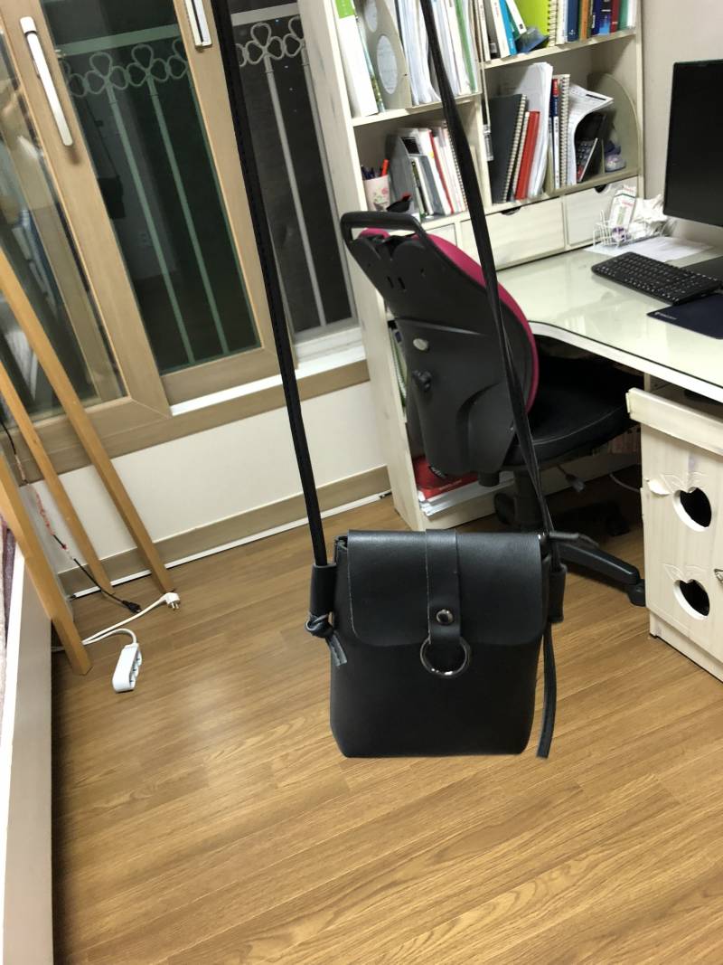 ㅇ이거 가방 많이 이상해?? | 인스티즈