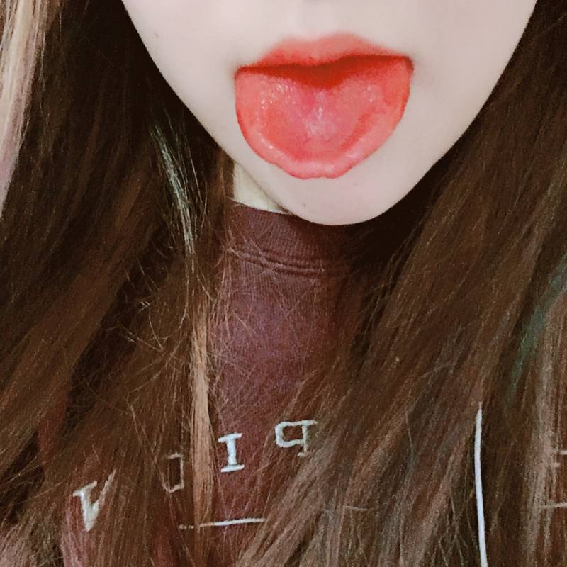 우와 체리에이드 먹었는데 혀가 완전 빨개 | 인스티즈