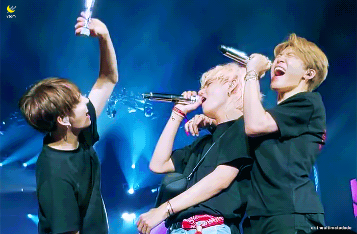 방탄 지민이 예전에 뷔 이름 쓰는걸 빼먹은적이 있는데 | 인스티즈