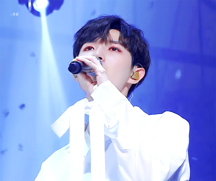 김재환 뱅뱅뱅춘걸로 한달은 버틸수있을듯 | 인스티즈