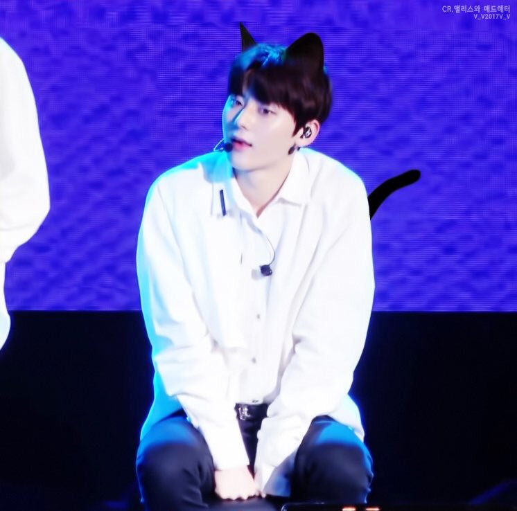 민현이 가지런한 앞머리 좋아하는 사람 ㄴㅇㄴ | 인스티즈