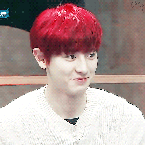 별 휘황찬란한 탈염색을 해도 얼굴이 제일 튀어서 머리가 무난해보이시는 분 | 인스티즈