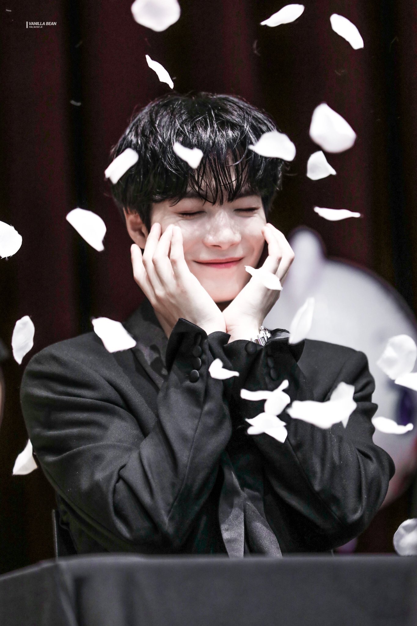 뉴이스트 JR | 인스티즈