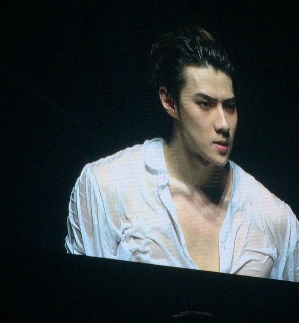 타팬들이 생각하는 막내와 실제 막내 모습 | 인스티즈