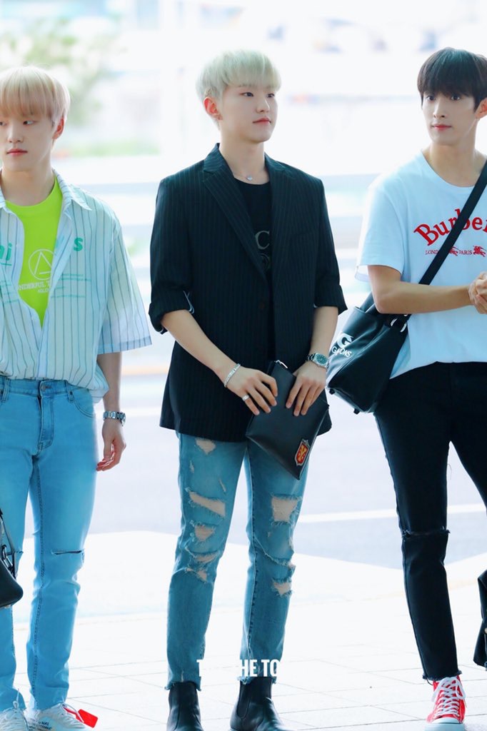 오늘 세븐틴 호시 출국 착장 비율 무서워.. | 인스티즈