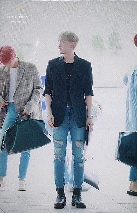 오늘 세븐틴 호시 출국 착장 비율 무서워.. | 인스티즈