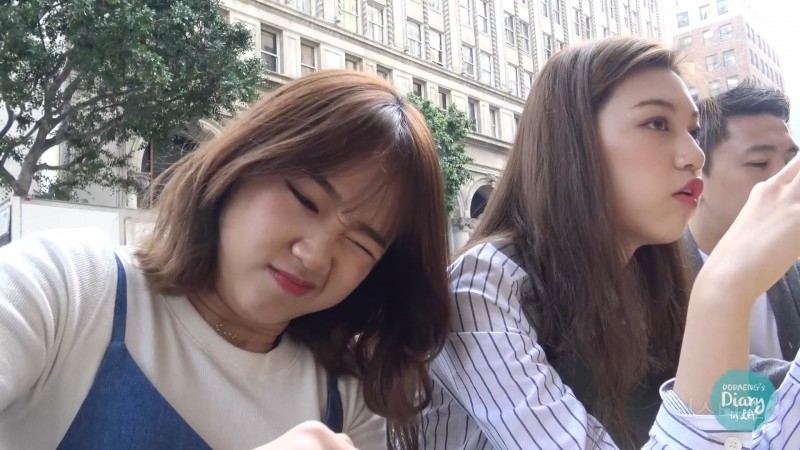 가장 의지하는 최고의 매니저이자 사진기자이자 친구인 도댕 | 인스티즈