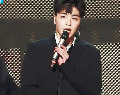 구준회가 왜 트렌디하게 잘생겼는지 짤보고 납득...미남+매력상 | 인스티즈