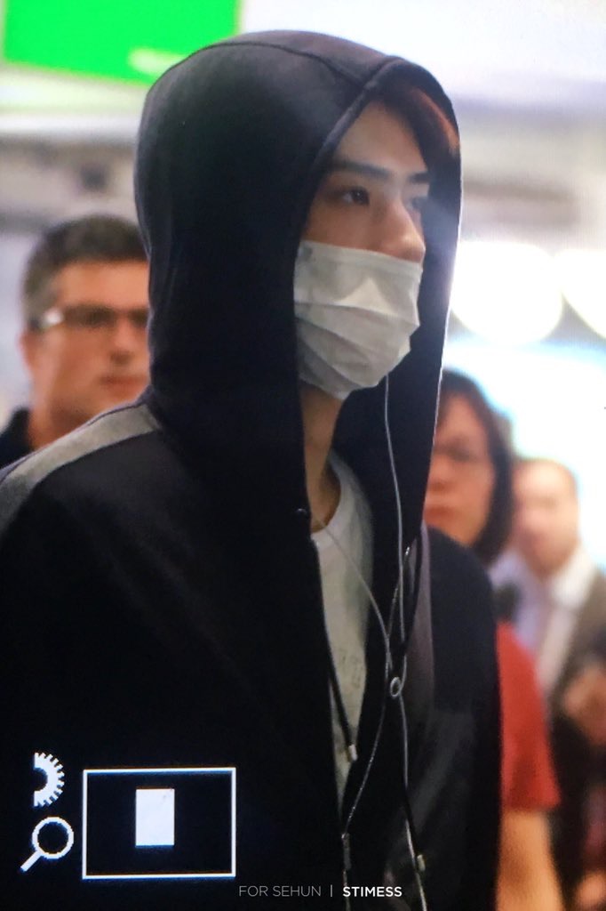 오세훈 어떻게 이 새벽에도 이렇게 잘생겼지 | 인스티즈