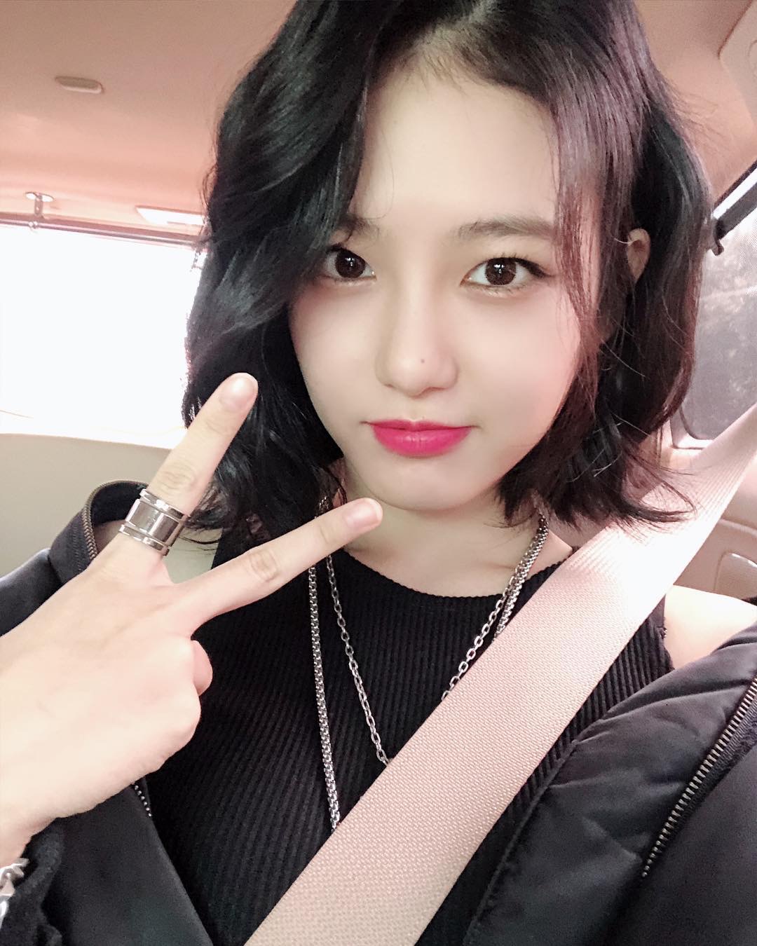 와 도하나?랑 이유비 똑같이 생겼어... | 인스티즈