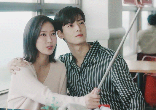 나 차은우 얼굴만 좋아하는 타팬인줄 알았는데 나도 모르는새에 유사연애로 파고있었나봐 | 인스티즈