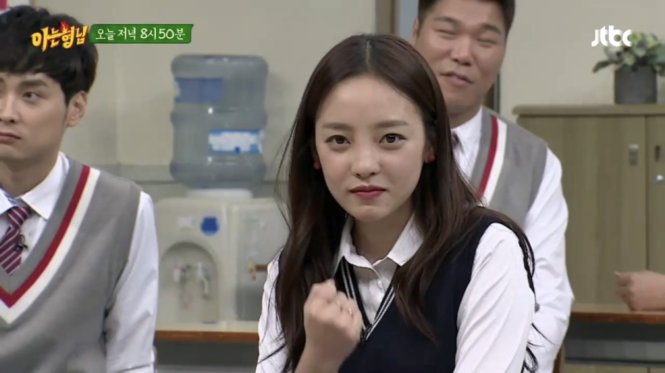 구하라는 뭔가 콧대가 뽝 있는것도 아닌데 너무 예쁘다 | 인스티즈