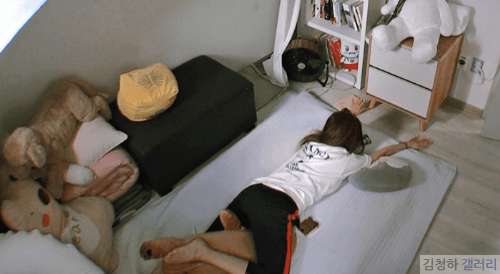 청하 🐶무시당함 | 인스티즈