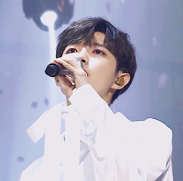 김재환 진짜 너무 예쁘고 기특해jnj 역시 나는 참각막이었다... | 인스티즈