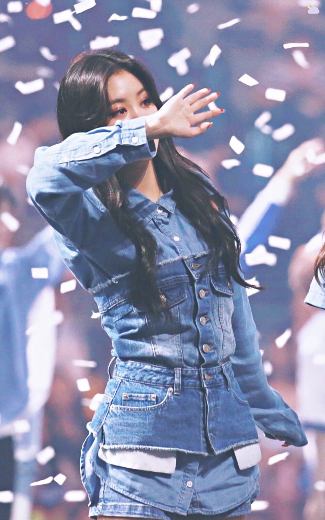 헐 수진 다시 흑발했구나 | 인스티즈