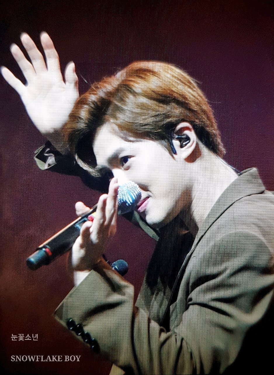 아니 엑소 기껏 베를린까지 가서 이거 하고왔다고? | 인스티즈