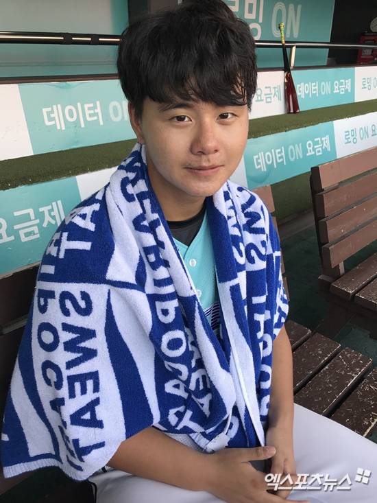 나 어릴땐 야구선수 얼빠라 그러면 이상한 사람 취급 받았는데 요즘은 | 인스티즈