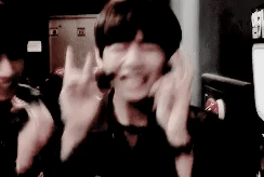 방탄 뷔 (볼륨 있는)바가지머리 좋못사 | 인스티즈