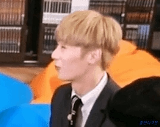 황민현 이런거 더있는사람? | 인스티즈