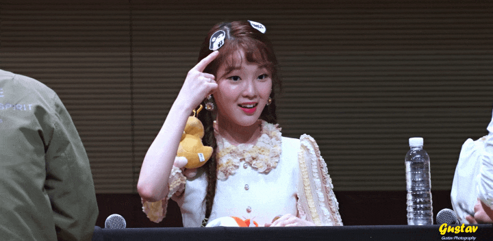 오마이걸 승희는 대체 팬싸에서 자꾸 무슨 일들이 일어나는것임 | 인스티즈