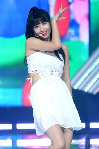 트와이스 모모 이런 사진 점 주라ㅠㅠㅠ | 인스티즈