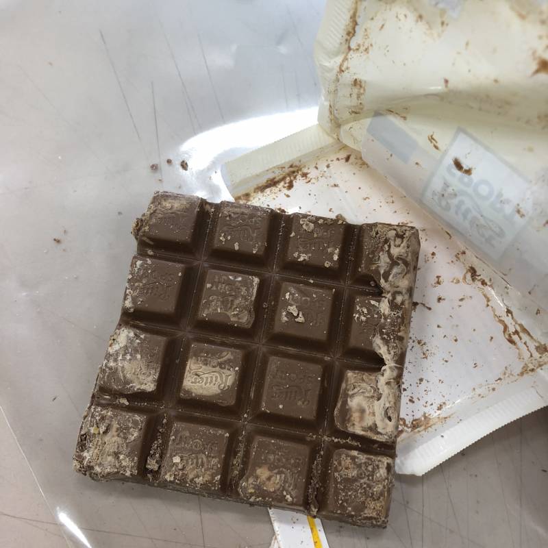 올영에서 할인 하는 거 이상 없는 거 라고 해서 샀는데 봐줘 ㅠㅠ | 인스티즈