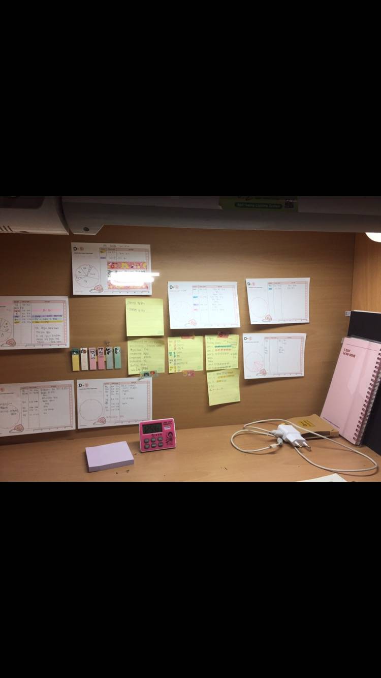 내독서실자리에 더럽다고 퇴출경고쪽지있대ㅋ | 인스티즈