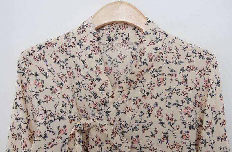 이 생활한복 저고리랑 어울릴 치마 색 좀 골라주라💜 111 네이비 222 베이지 333 다크브라운 | 인스티즈