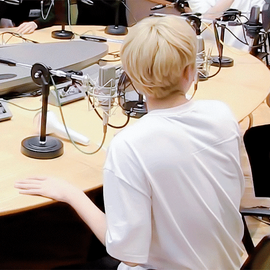 말랑콩떡은 얘를 위한 단어고 얘 아니면 찰떡인애가 없는데 어쩌다 그렇게 퍼진건지.. | 인스티즈