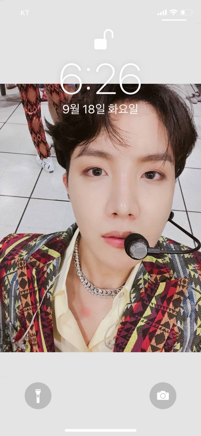 아이폰 업뎃전,업뎃후 잠금화면 사진 비교(비추) | 인스티즈