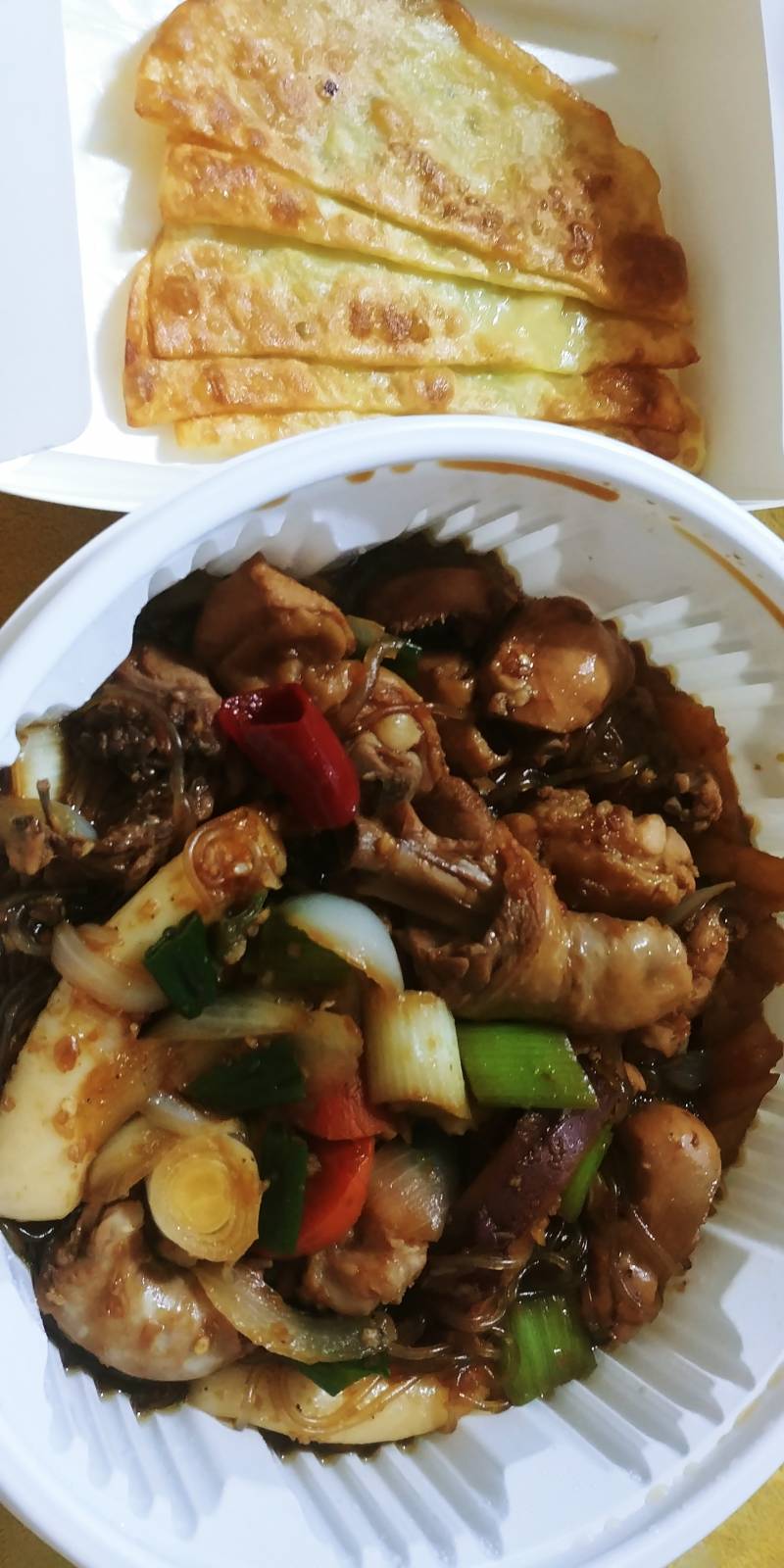 혼자 너무 많이 먹는다 | 인스티즈