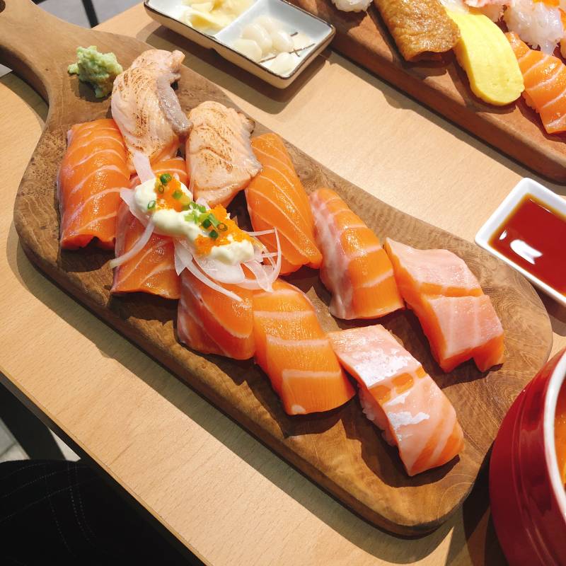 내가 찍은 연어사진 봐조!(*⁰▿⁰*) | 인스티즈