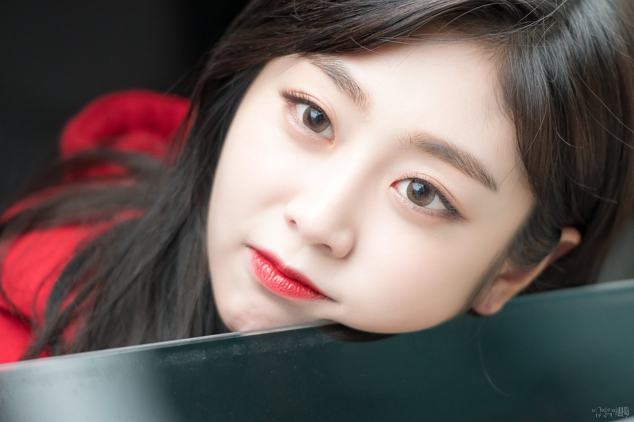 서지수가 볼살쪄서 고민이라니까 케이 류수정 반응 | 인스티즈