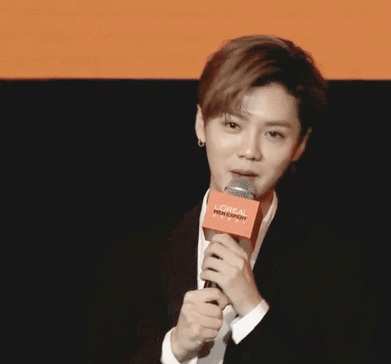 로레알 축구행사 레전드야..(수트루한과 축구루한이) | 인스티즈