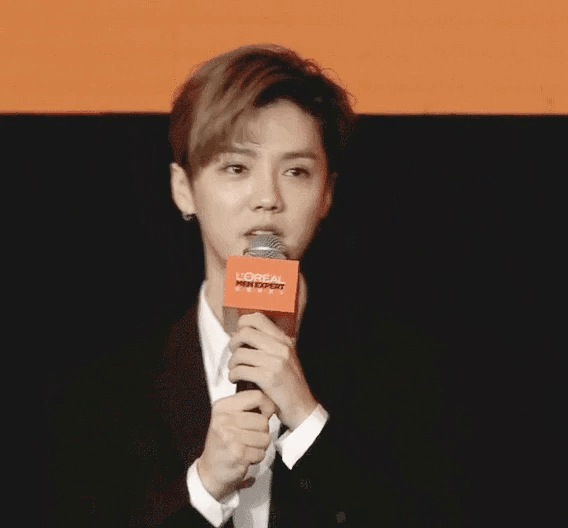 로레알 축구행사 레전드야..(수트루한과 축구루한이) | 인스티즈