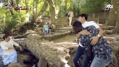 비정상회담) 둘이 얼만큼 친한 사이같애?(장른) | 인스티즈