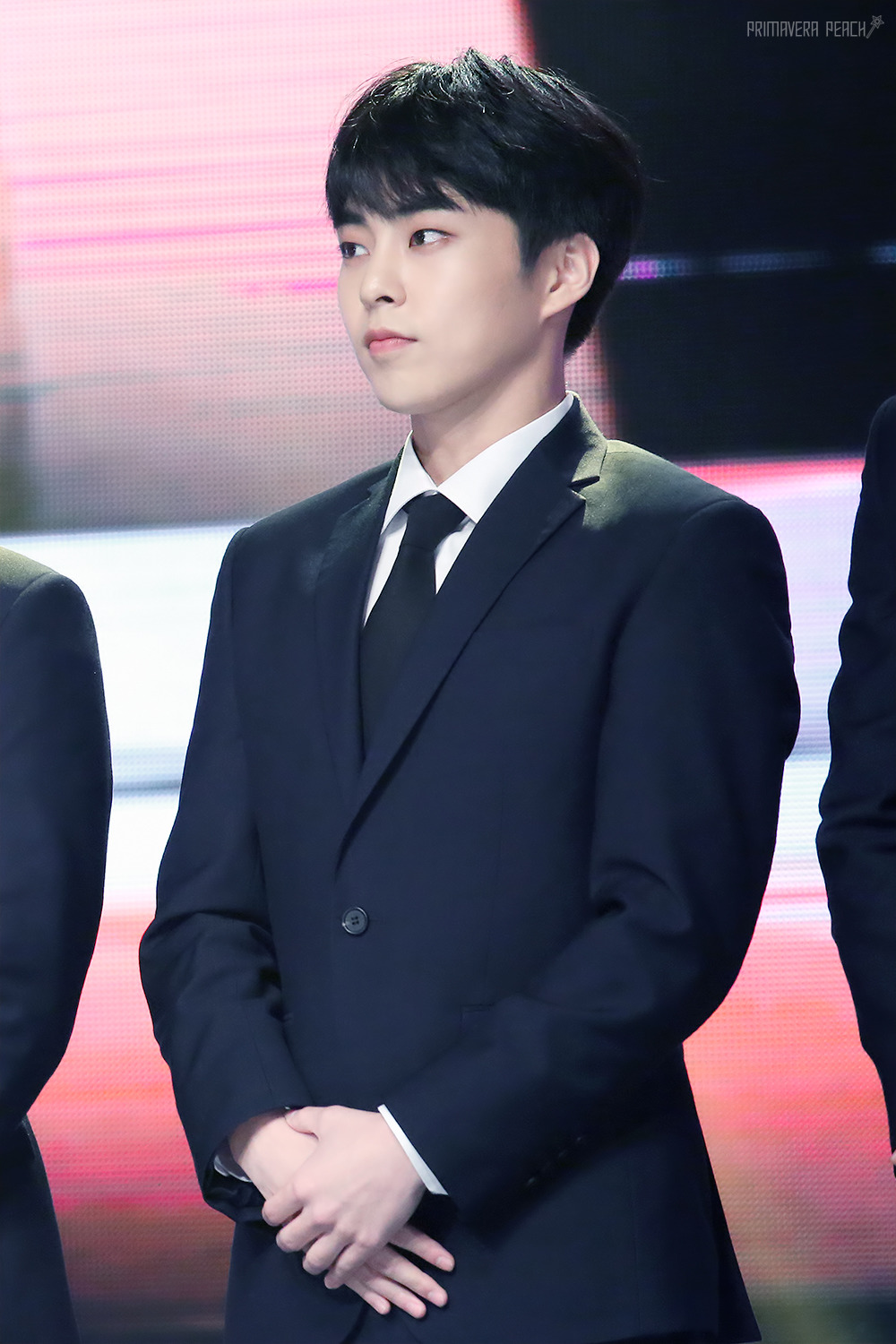 엑소 신랑 모먼트.. 환장하겠다 | 인스티즈